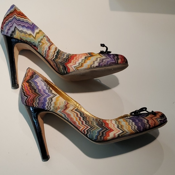 Missoni Round Toe Pumps - Picture 3 of 8